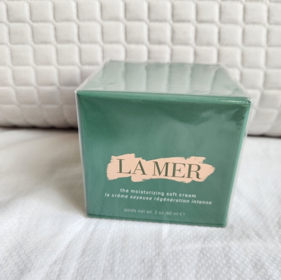 La mer Moisturizing Soft Cream - Picture 3 of 5